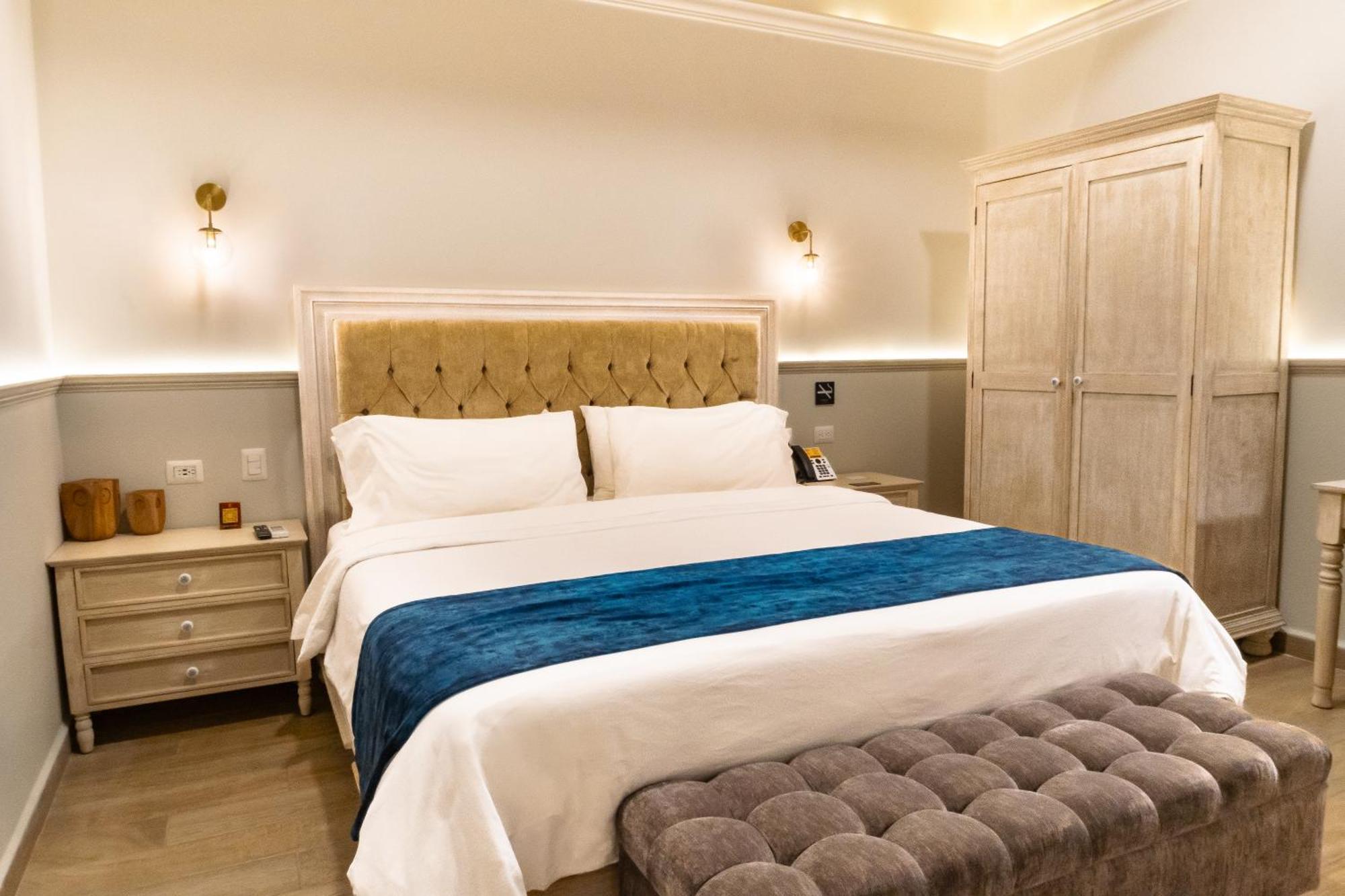 Voco Royalty Puebla Downtown By Ihg Hotell Eksteriør bilde